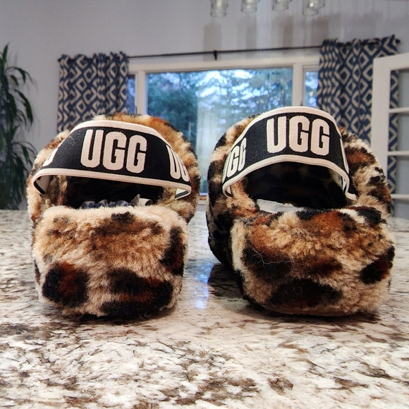 UGG Fluff Yeah Slides - Picture 3 of 6